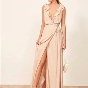 Reformation Champagne Peppermint Ruffle Deep V Wrap Maxi Dress Gown size  L